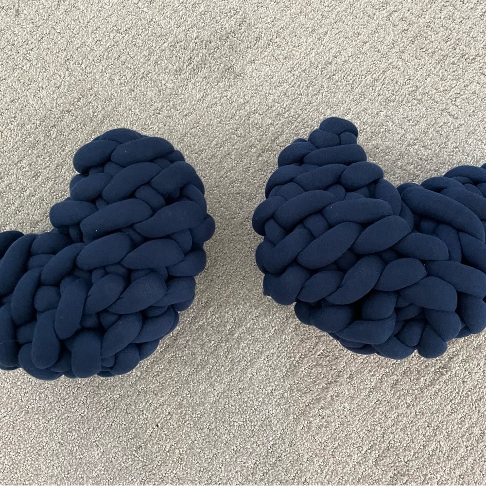 Navy Blue Heart Shaped Knit Pillow Set